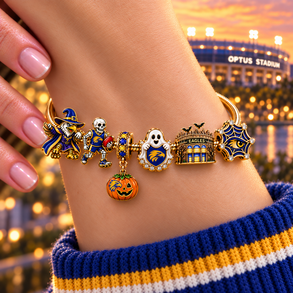 WCE Gold Charm Bracelet Set NHVH